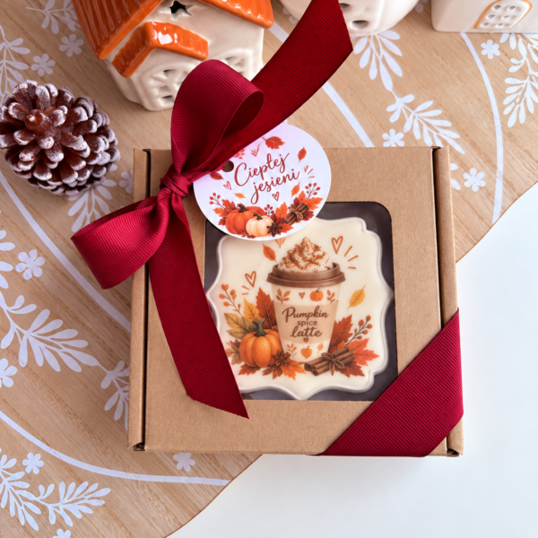 Jesień - Pumpkin Spice Latte w pudełeczku
